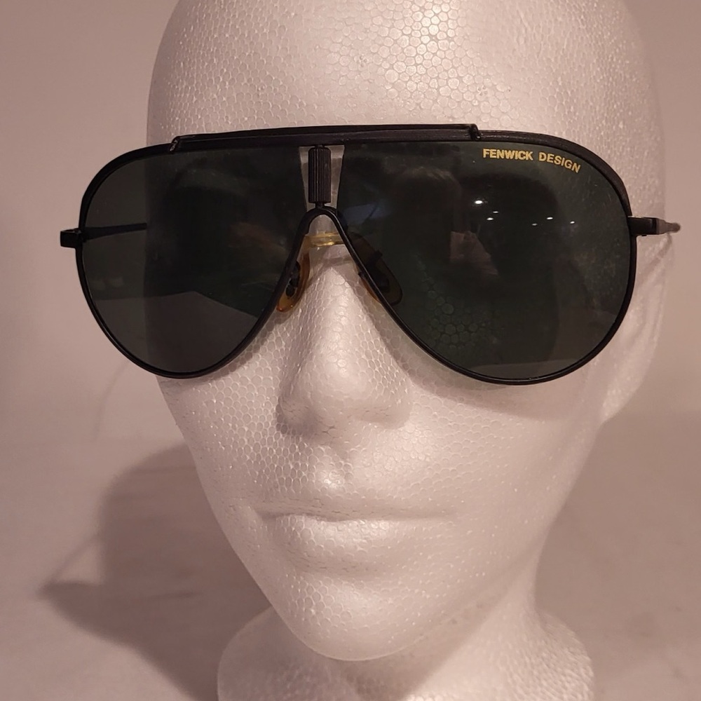 🎇PRICE DROP...FENWICK Design Vintage Eagle 1980s Aviator Sunglasses
